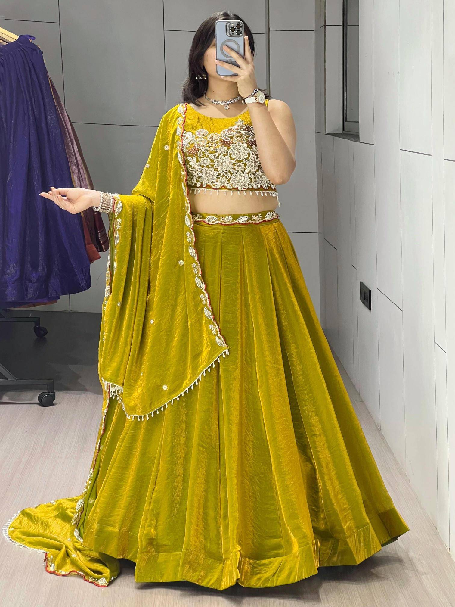 GRTN8 125 ANTIQGLD Fendy Wholesale lehenga suppliers in Mumbai